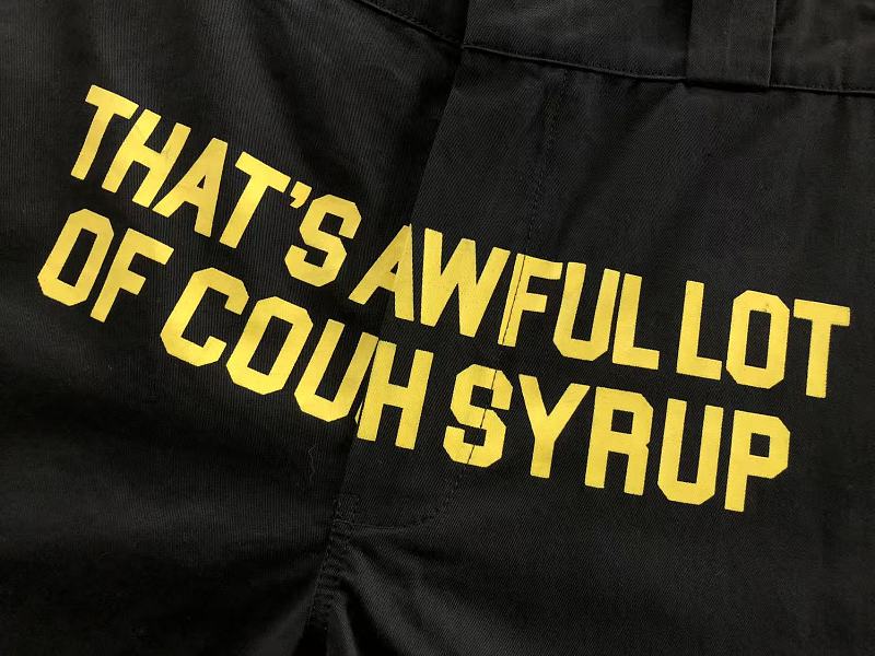 Th T's A Aw Ul L T Of C..trousers · 6