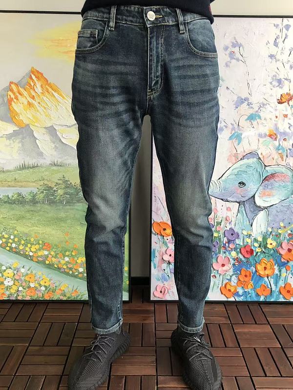 P A A Jeans · 3