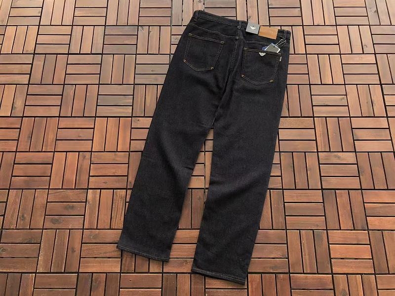E P R A M N Jeans · 6