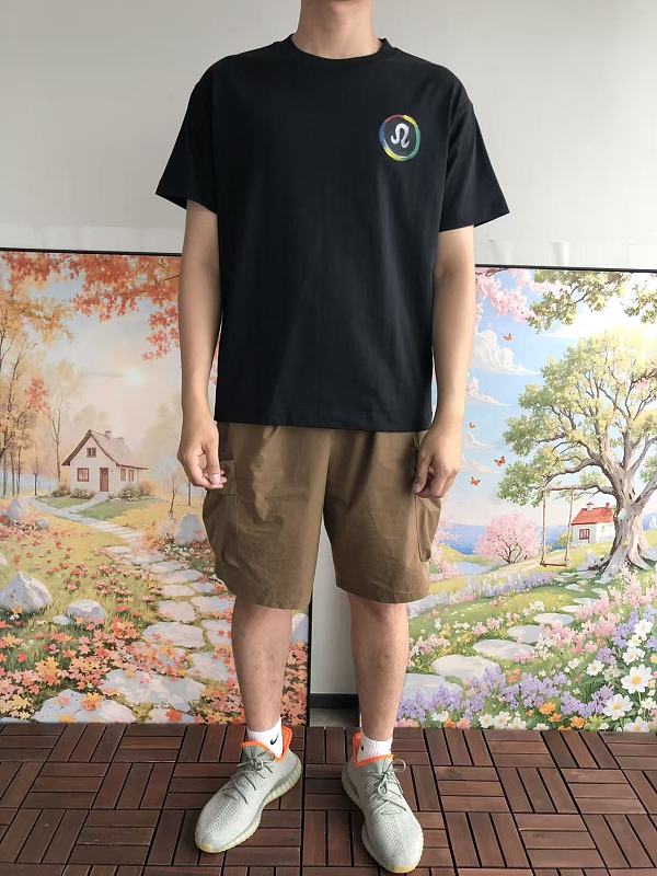 L Ul M N T-shirt 3