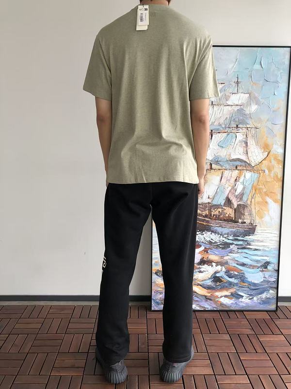 A I T-shirt · 4
