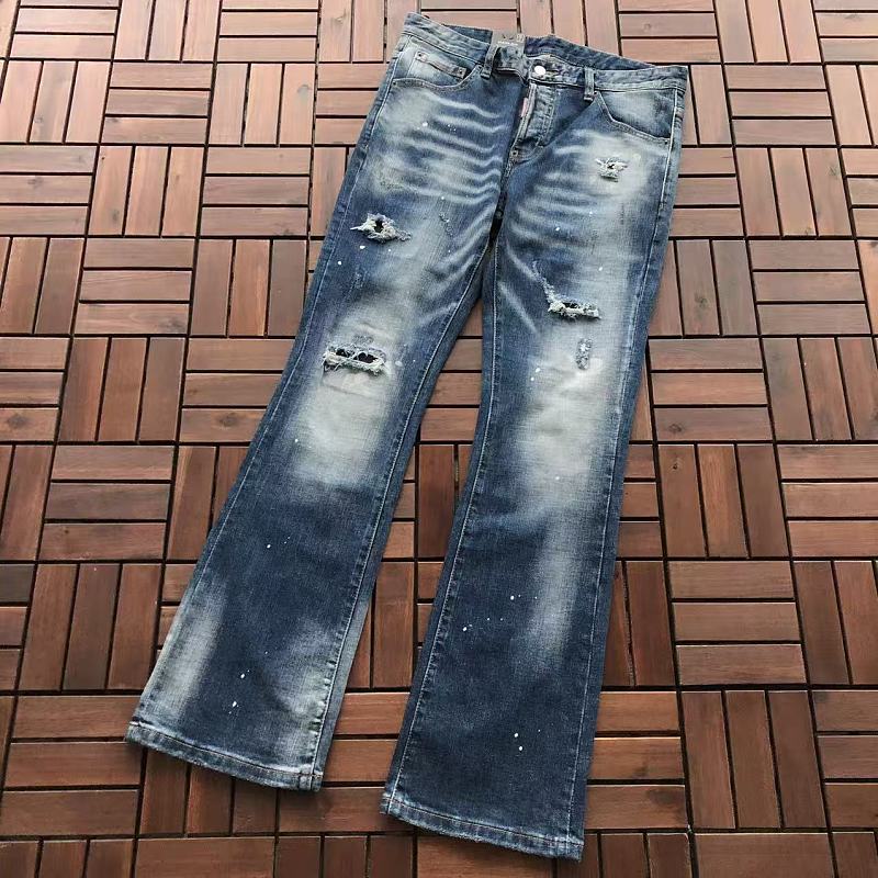D Q R D2 Jeans · 3