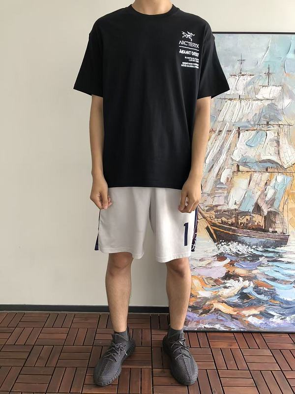 A T Yx T-shirt · 3