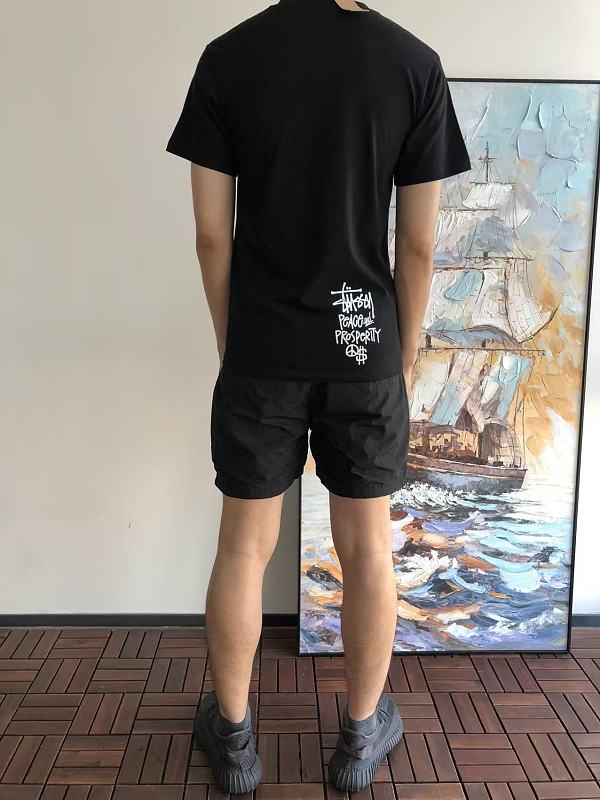 St S Y T-shirt · 4
