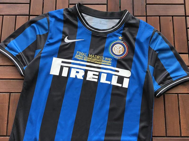 Football T-shirt · 6