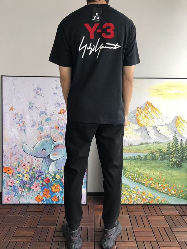 Y & Di As T-shirt · 4