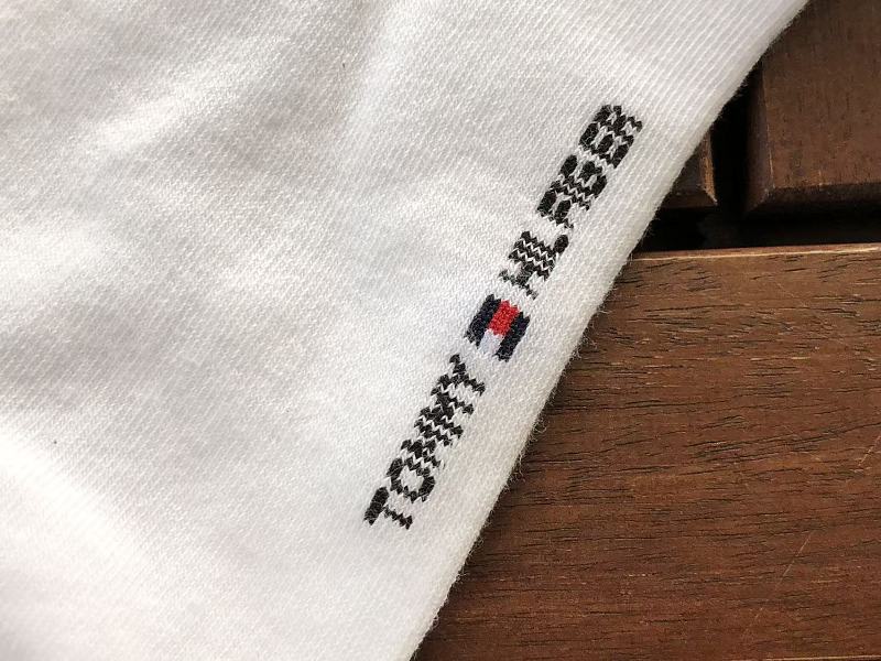 T H R Socks 8