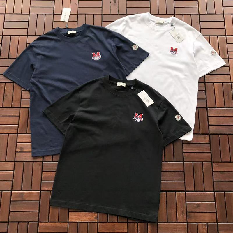 M R T-shirt · 5