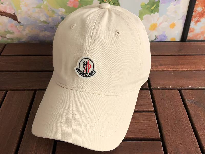 M R Cap 9