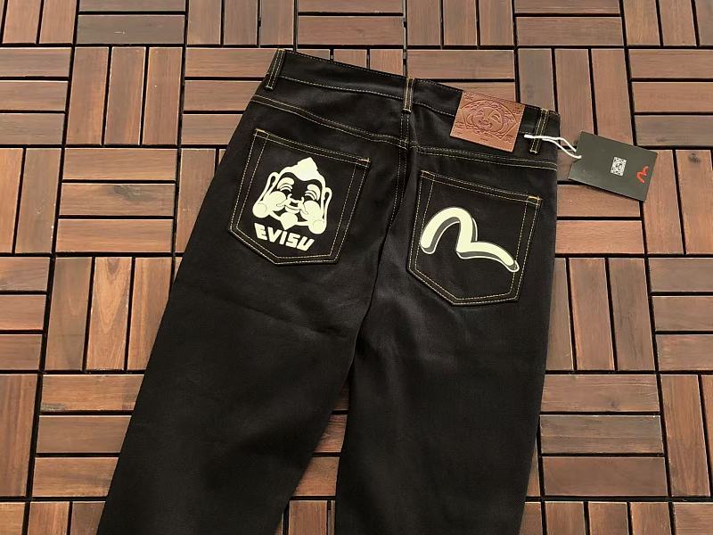 Evisu Jeans · 5