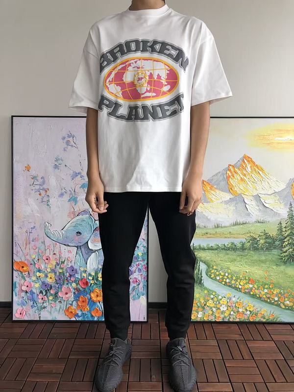 Broken Planet T-shirt · 3