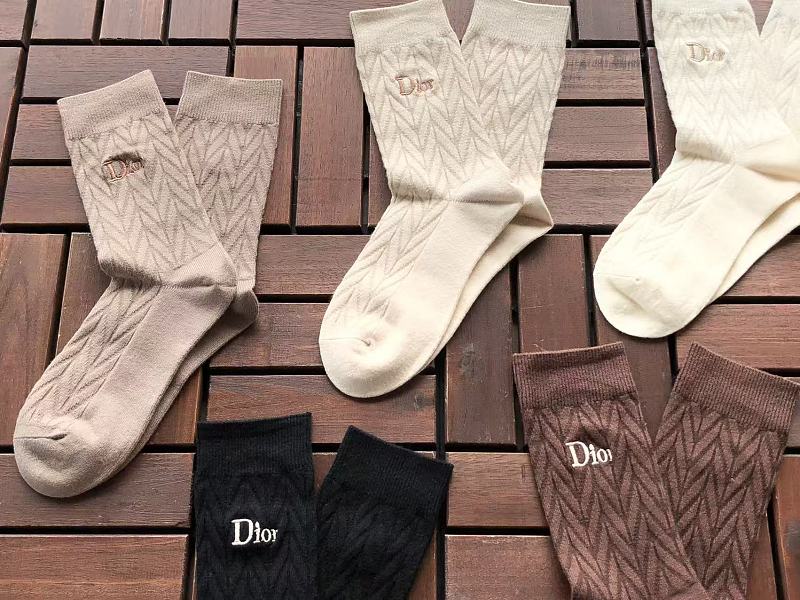 D O Socks · 4