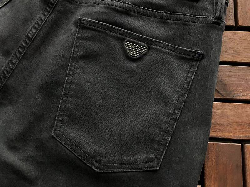 E P R A M N Jeans · 6