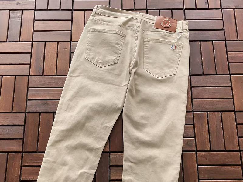 M R Jeans · 5