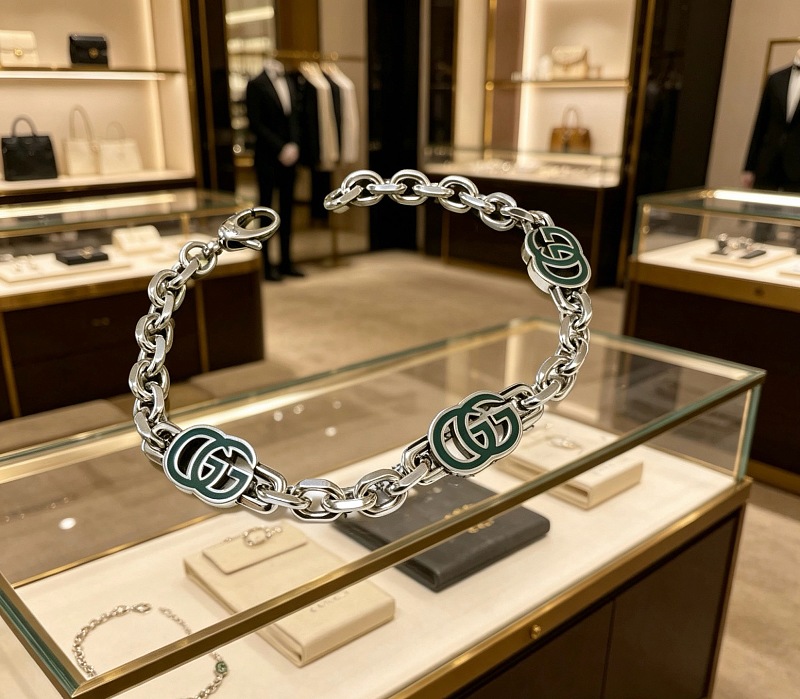G C I Jewelry · 4