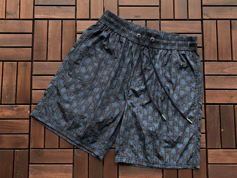 H R E Shorts · 5