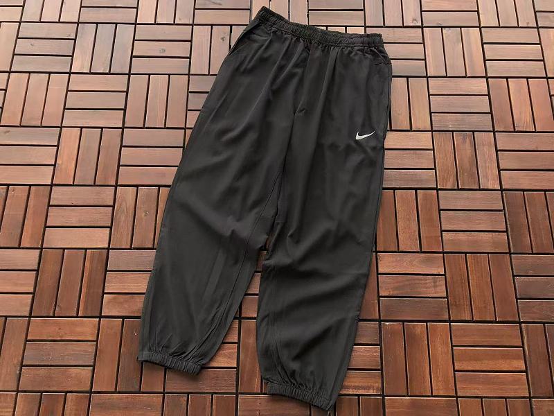 Nike Trousers · 6