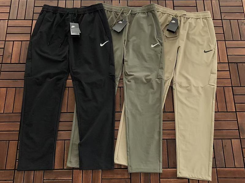 Nike Trousers · 4