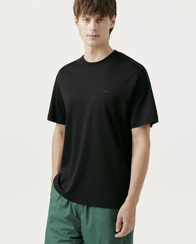 L C St T-shirt · 5