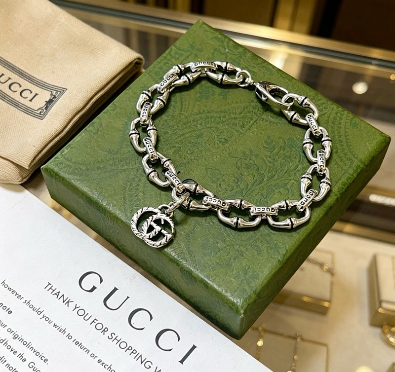 G C I Jewelry · 5