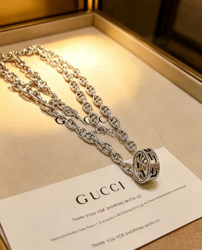 G C I Jewelry · 4