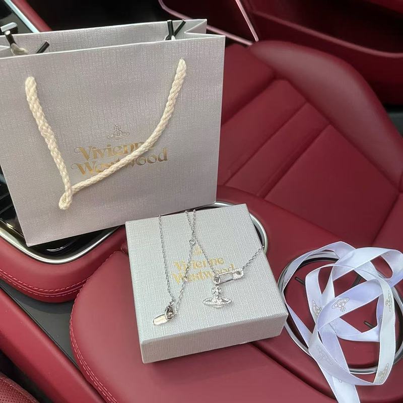 Vivienne Westwood Jewelry 7