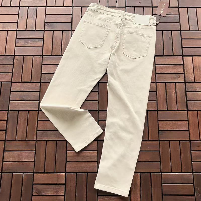 L O P A A Jeans · 3