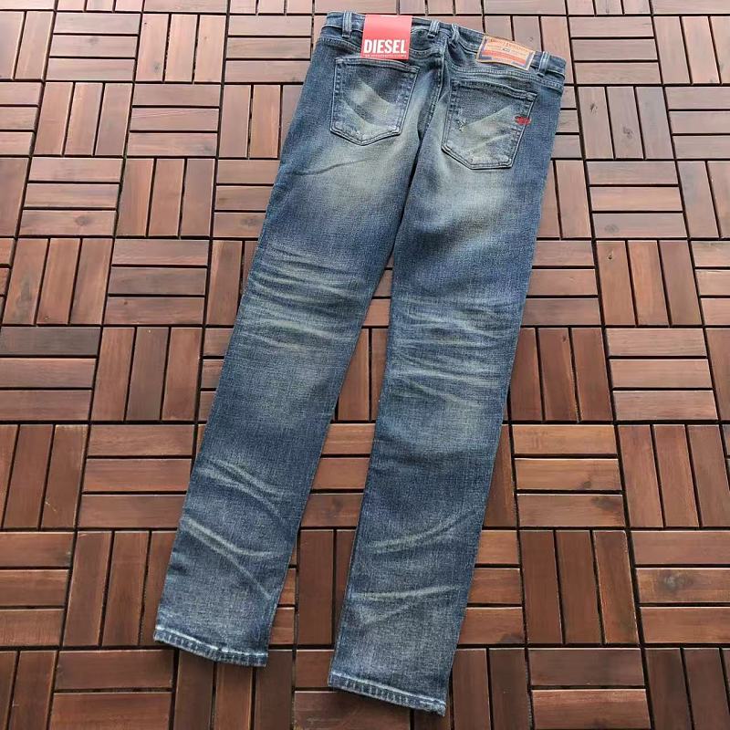 D E E Jeans · 3