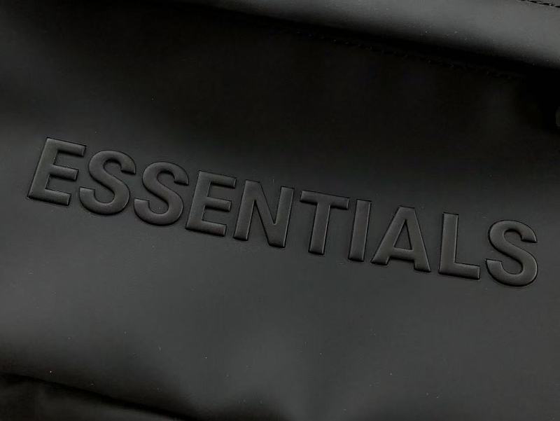 Essentials Bag 4