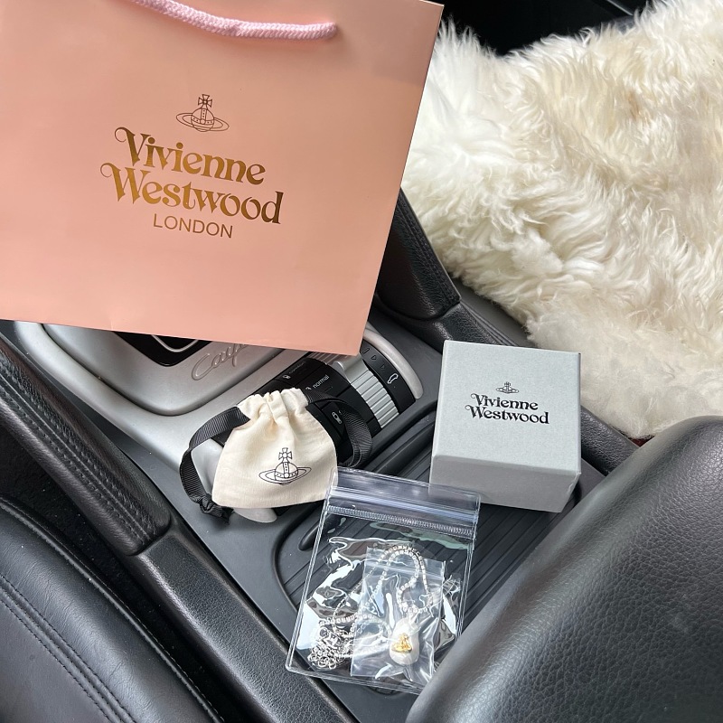 Vivienne Westwood Jewelry 3