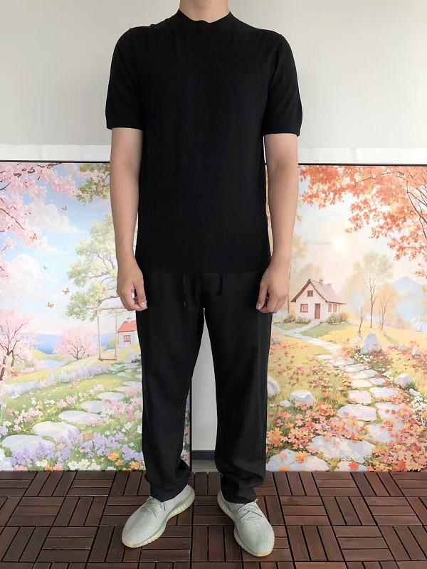 L O P A A T-shirt Sweater · 4