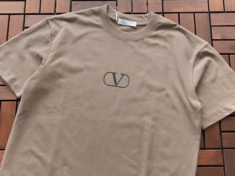 Valentino T-shirt 12