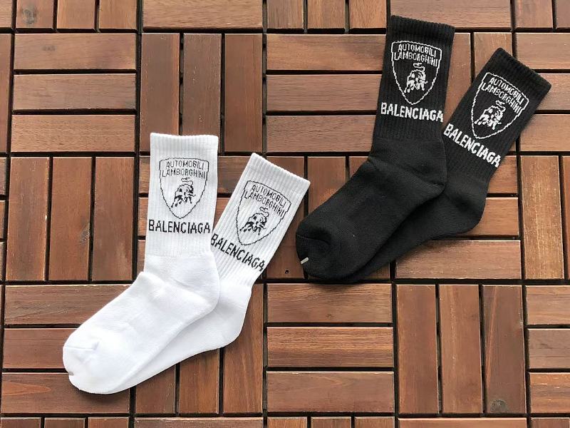 B L Ia A Socks 3