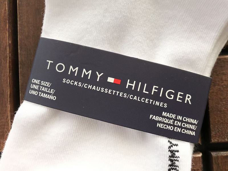 T H R Socks 12