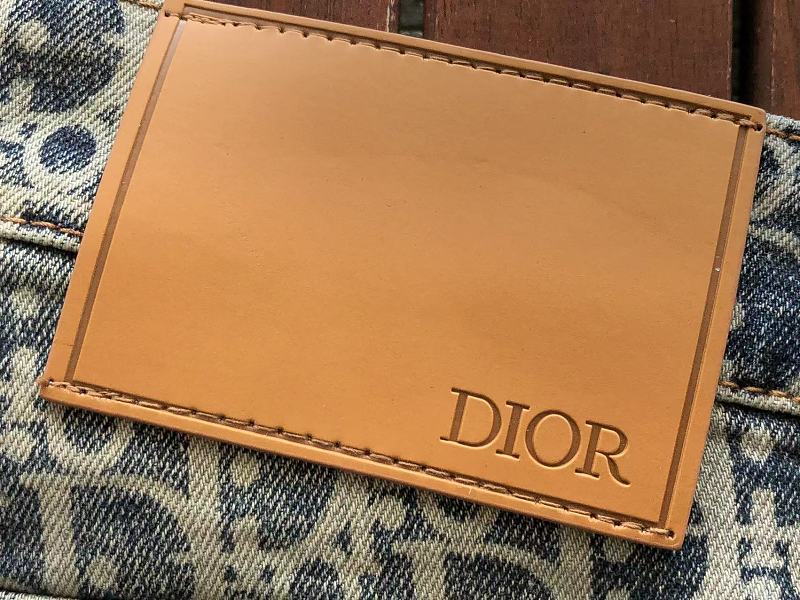 D O Jeans 11
