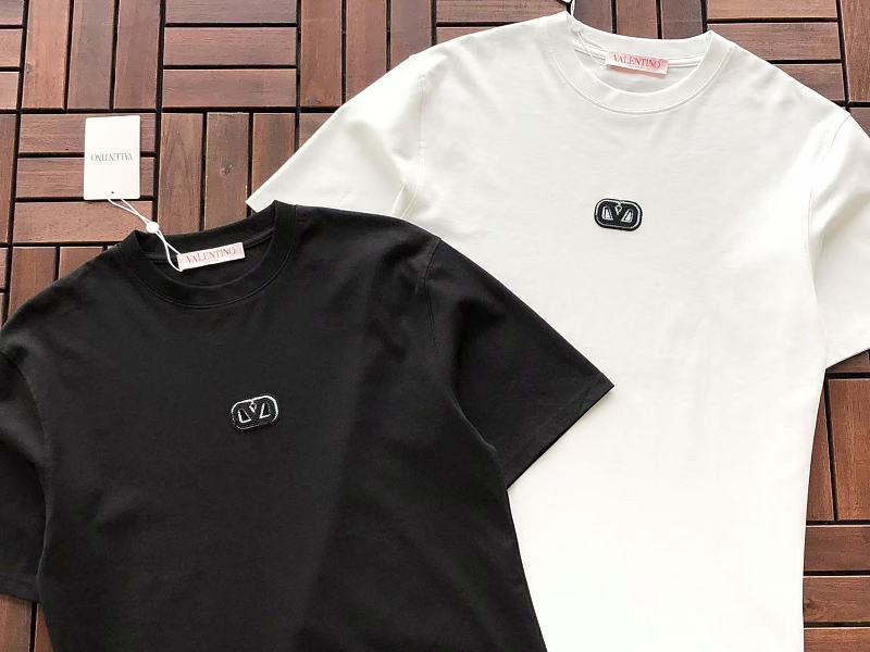 Valentino T-shirt 7