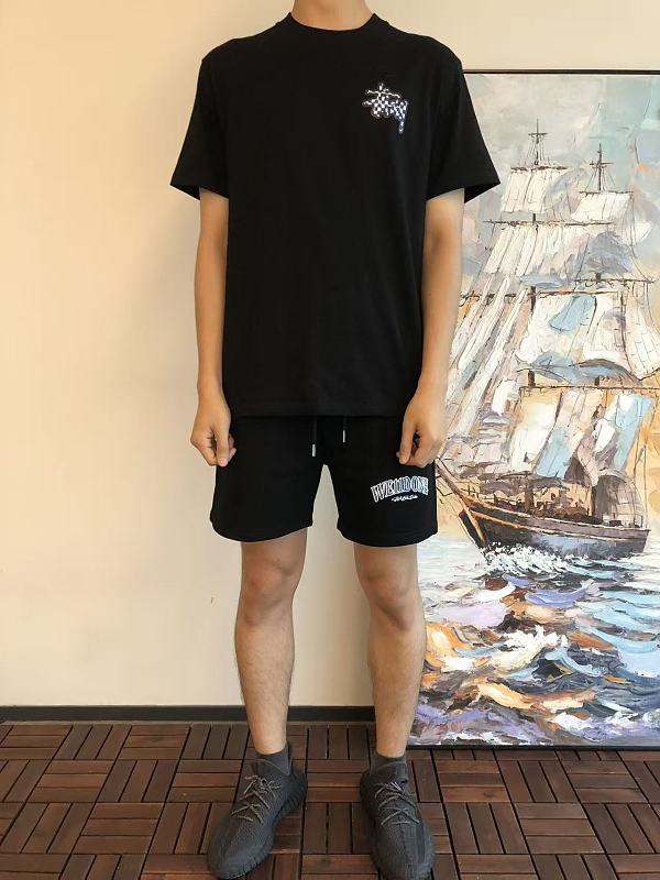 St S Y T-shirt · 3