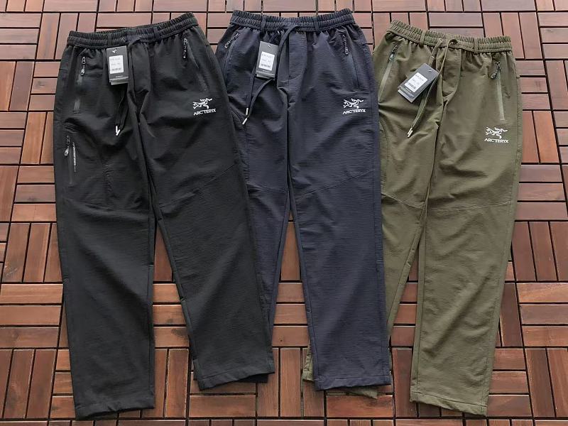A T Yx Trousers · 4