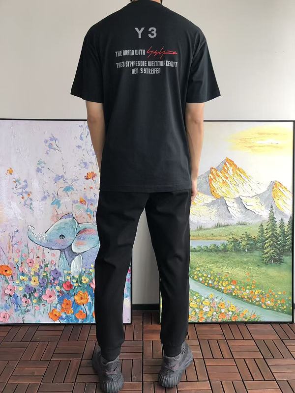 Y & Di As T-shirt · 4