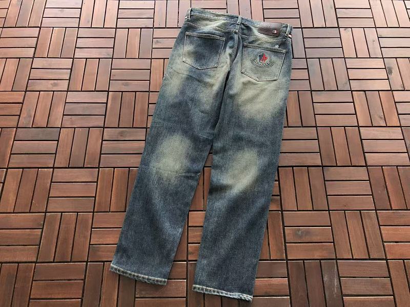 M R Jeans · 6