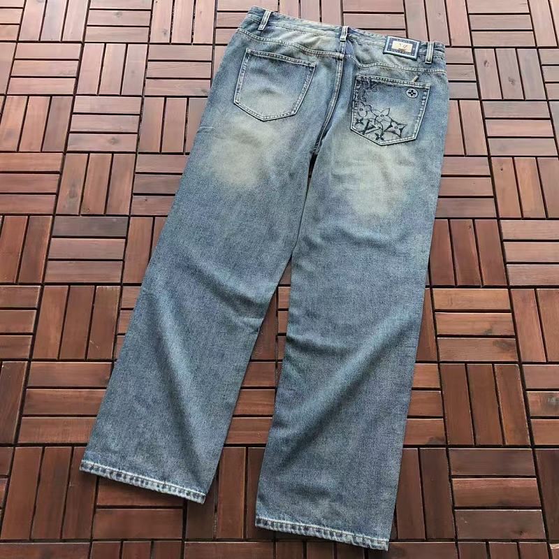 L Jeans · 3