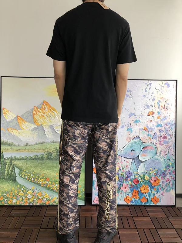 St S Y T-shirt · 4