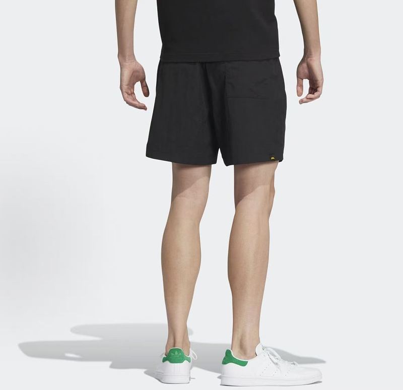 Di As & Monkey Kingdom Shorts · 6