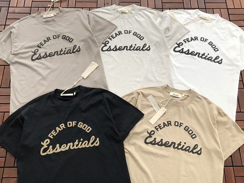 Essentials T-shirt 12