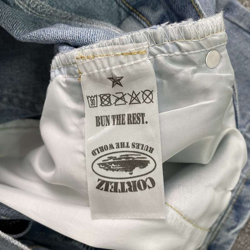 Corteiz Shorts · 6