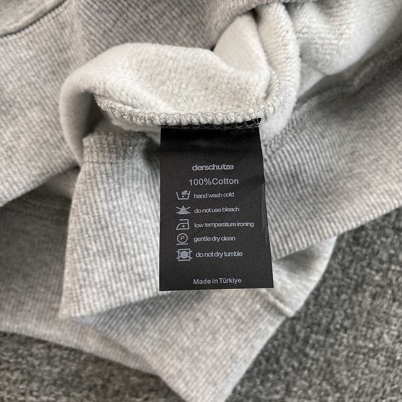 Derschutze Hoodie 3