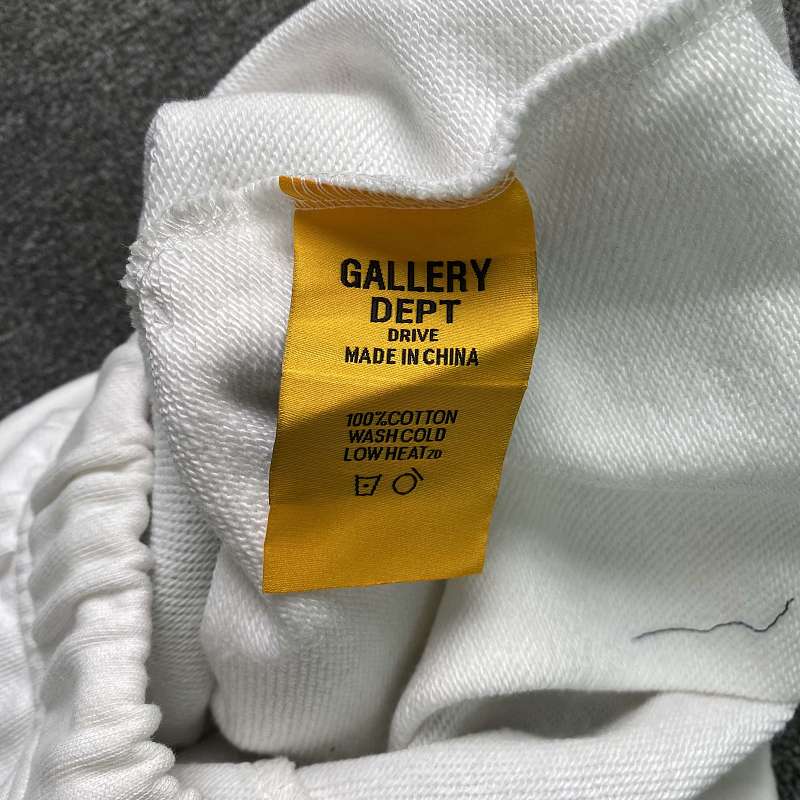 Gallery Dept Shorts · 4