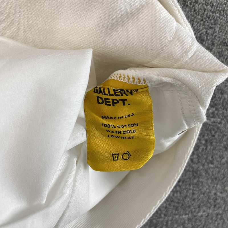Gallery Dept. Jeans · 3