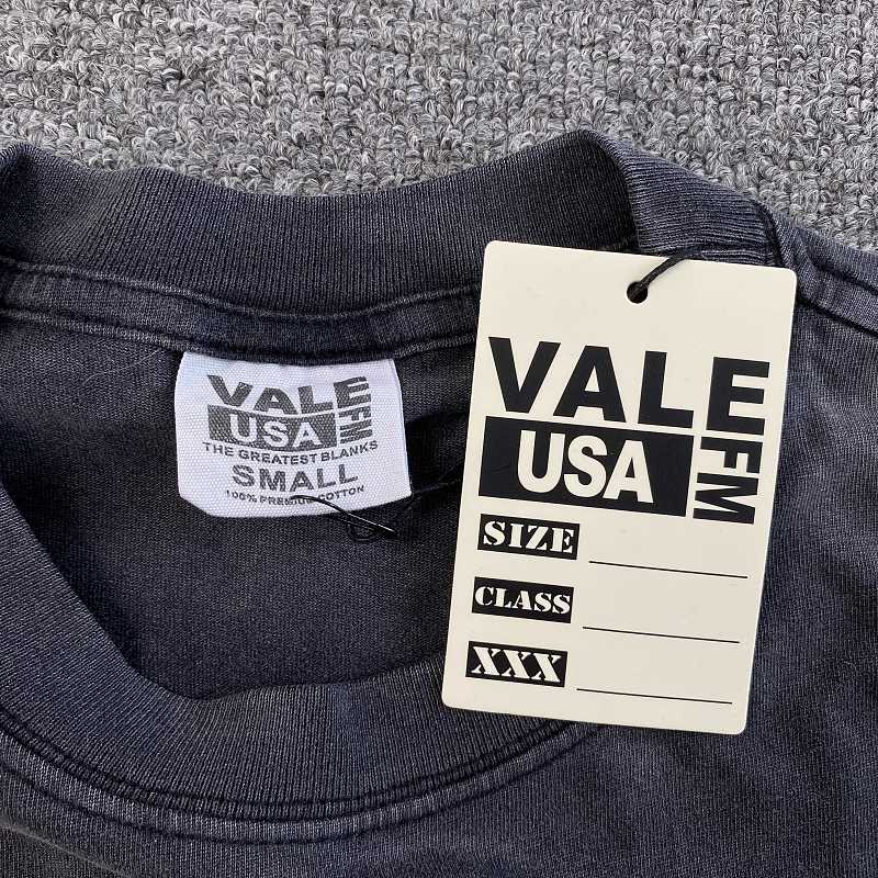 Valley T-shirt · 3