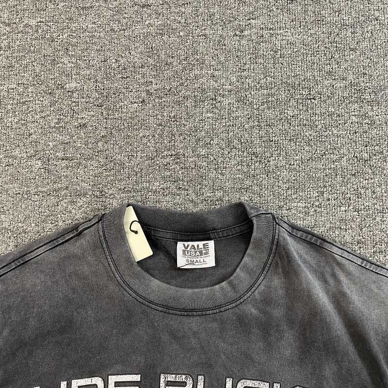 Valley T-shirt · 6